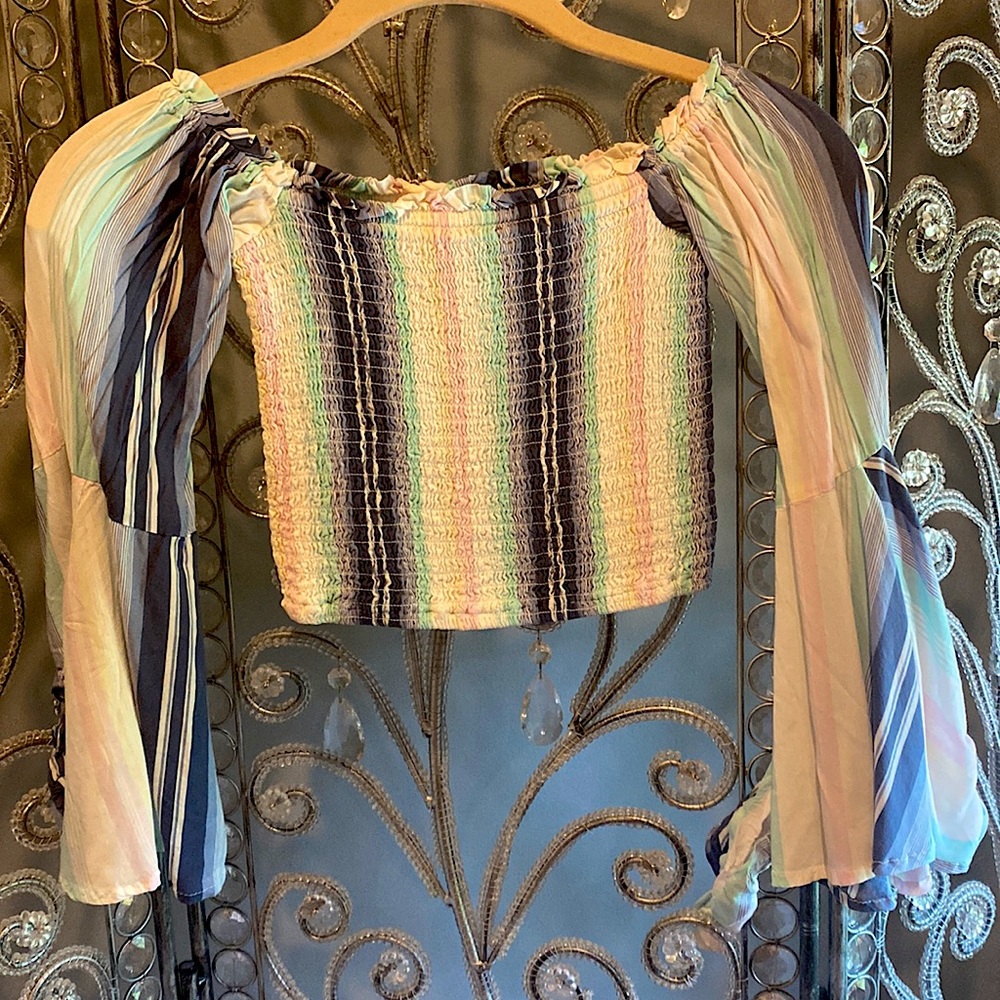 Colorful top